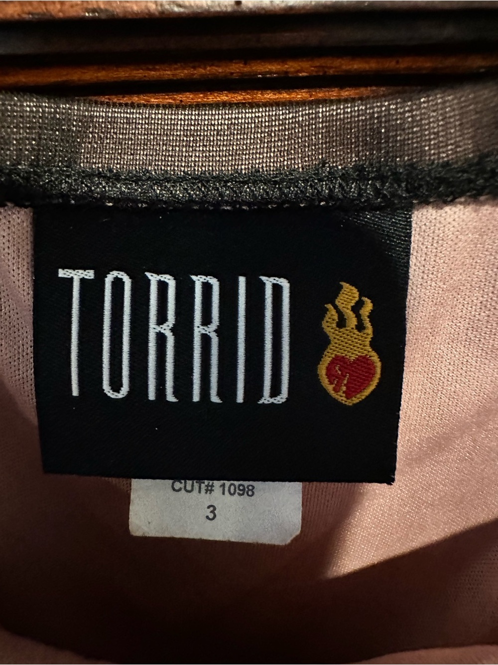 RARE Torrid 3 VINTAGE OG Black Flame label Black Mesh over pink Tank Top GOTH - Picture 2 of 11